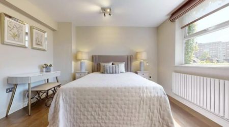 St. Johns Wood Park, London, NW8 6NJ - Photo 4