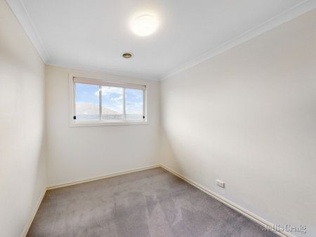 1/19 Clydesdale Road, Airport West - Photo 3