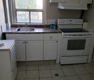 For Lease - 45 Leduc Drive Unit# 1C, Toronto, Ontario - Photo 3