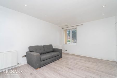 Coronation Street, Swinton, Manchester - Photo 2