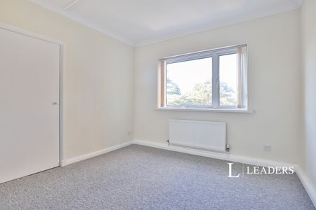3 bedroom apartment to rent Dolphin Court, 15 The Avenue, Poole, BH13 - Photo 5