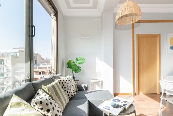 Carrer de Balmes, Barcelona, Catalonia 08008 - Foto 1