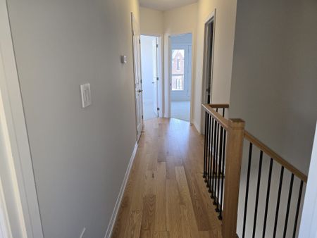 For Lease - 5959 Saigon Street, Mississauga, Ontario - Photo 2