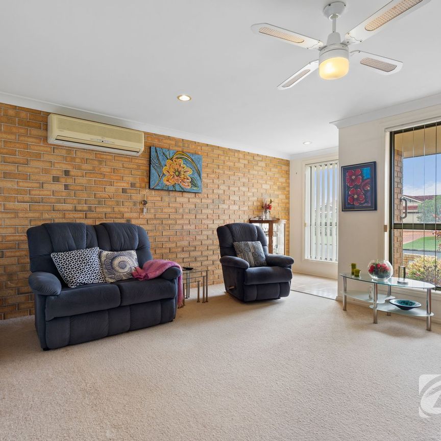 Three Bedroom Home in Popular Banksia Estate - Photo 1