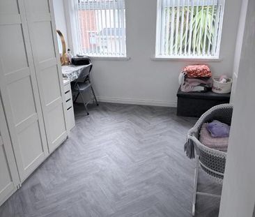 65 Mount Vernon, Belfast, BT15 4BJ - Photo 4