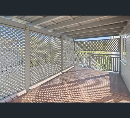 Room 4 - 19 Marmion Parade, Taringa, Qld 4068 - Photo 2
