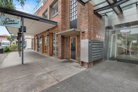 210/5 Union Street, Brunswick - Photo 3