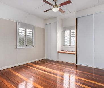 9 Stuart Street, 4305, Eastern Heights Qld - Photo 1