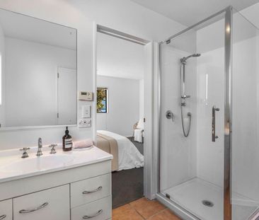 12C Silverton Avenue, Wai O Taiki Bay, Auckland - Photo 5