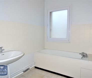 Location Appartement 2 pièces 55m² MAUREPAS 78310 - Photo 1