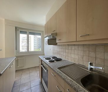 Charmant appartement de 2 pièces situé au 2e étage - Photo 2