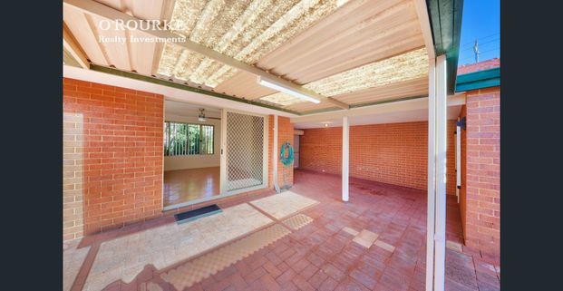 3 Bedroom Villa - Indoor/Outdoor Flow - Photo 1