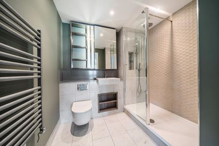 3 bedroom flat to rent - Photo 3