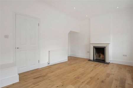 2 bedroom end of terrace house to rent - Photo 2