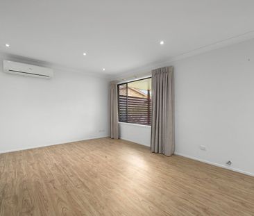 Spacious Family Home! - Photo 1