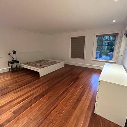 New renovated Luxury one bedroom suite on the ground level - Photo 3