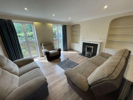 4 bedroom terraced house to rent - Photo 2