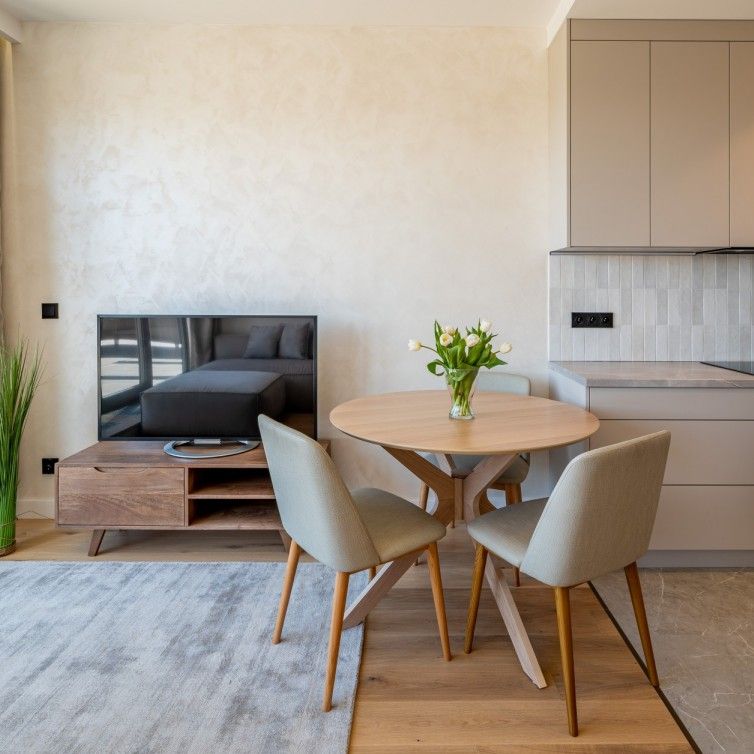 Piękne dwa pokoje z panoramą miasta i dużym tarase - Zdjęcie 1