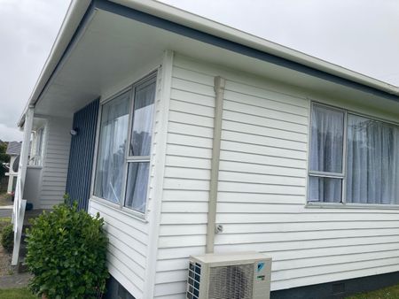 23B Colchester Crescent, Newlands - Photo 3