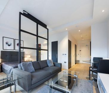 Studio to rent - Photo 1