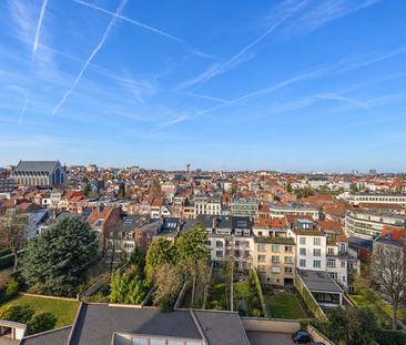 Appartement te huur - foto 2