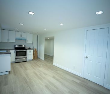 For Lease - 521 Wildwood Drive Unit# Lower, Oakville, Ontario - Photo 6