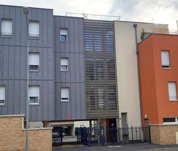 À louer Appartement T4 81.49 m - Photo 1