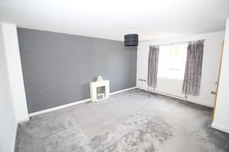 3 bedroom terraced house to rent - Photo 3