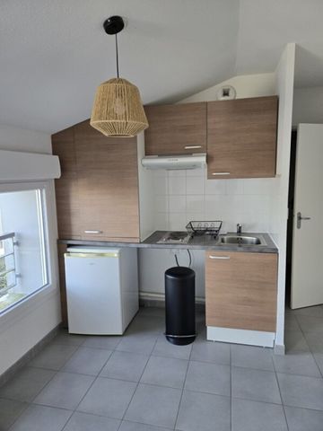 Location Appartement 1 pièce 24m² ST HERBLAIN 44800 - Photo 3