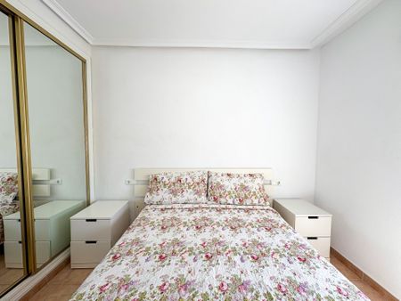 Ático de alquiler en Parque Acuático - Sector 25 - Photo 3