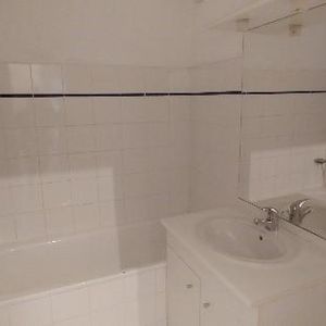 Location Appartement 2 pièces 39m² LILLE 59000 - Photo 2
