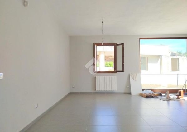 Porzione di bifamiliare in affitto