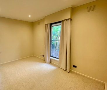 Forest Hill - Photo 6