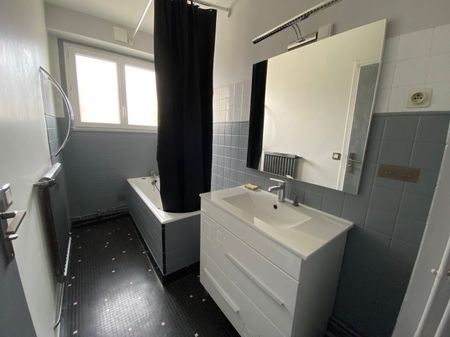 BEL APPARTEMENT T3 RENOVE - Photo 5