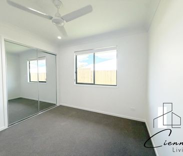 Spacious 4-Bedroom, 2-Bathroom House - Photo 5