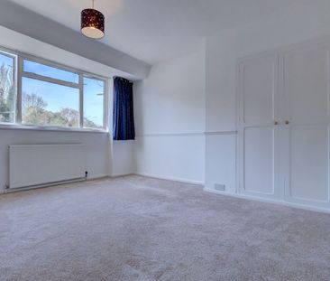 3 bedroom semi detached house to rent - Photo 5