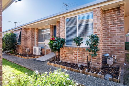 Location Location Location ! - Photo 3