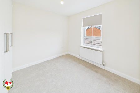 Sniggs Field Avenue, Winnycroft - Photo 5