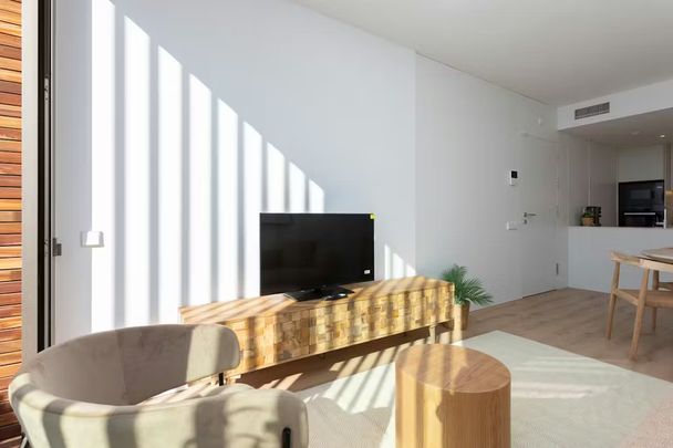 Avinguda de Gaudí, Barcelona, Catalonia 08025 - Photo 1