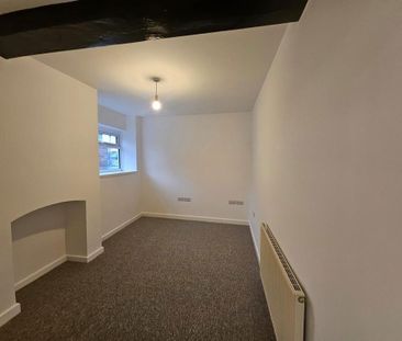 2 bedroom ground floor flat to rent - Photo 5