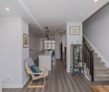 For Lease - 1434 Hemlock Road, Manor Park - Cardinal Glen and Area,... - Photo 1