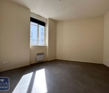 Location Appartement 4 pièces 95m² ST NAZAIRE 44600 - Photo 4