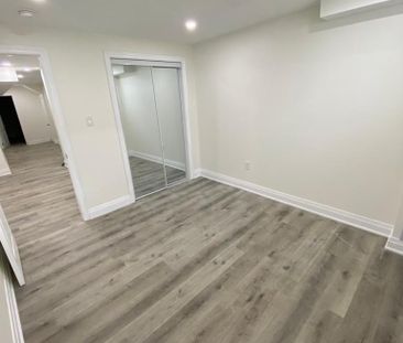 For Lease - 16 Herrick Drive, Brampton, Ontario - Photo 2