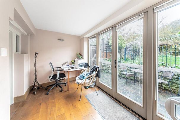 3 bedroom cottage to rent - Photo 1