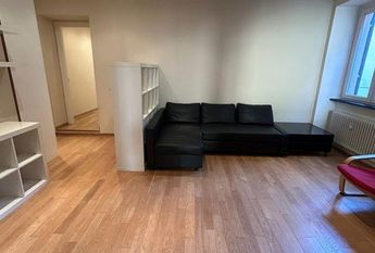 Via via xxv aprile, Genova, Liguria 16123