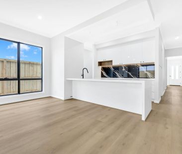 A stunning, brand-new home-move-in ready and waiting for you! - Photo 2