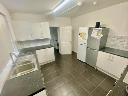 5 bedroom house to rent - Photo 5