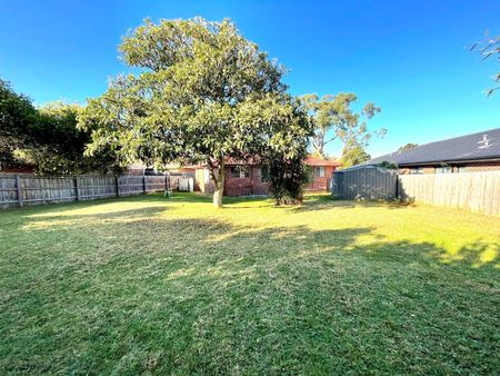 3 Holberry Street, NUNAWADING - Photo 2