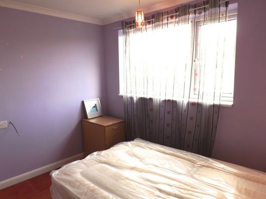 1 Bed - Road, Abbey Wood, London, Se2 - Photo 1