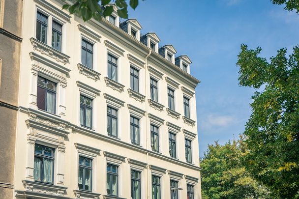 Großzügige 1-Raum-Wohnung mit Wanne - Foto 1